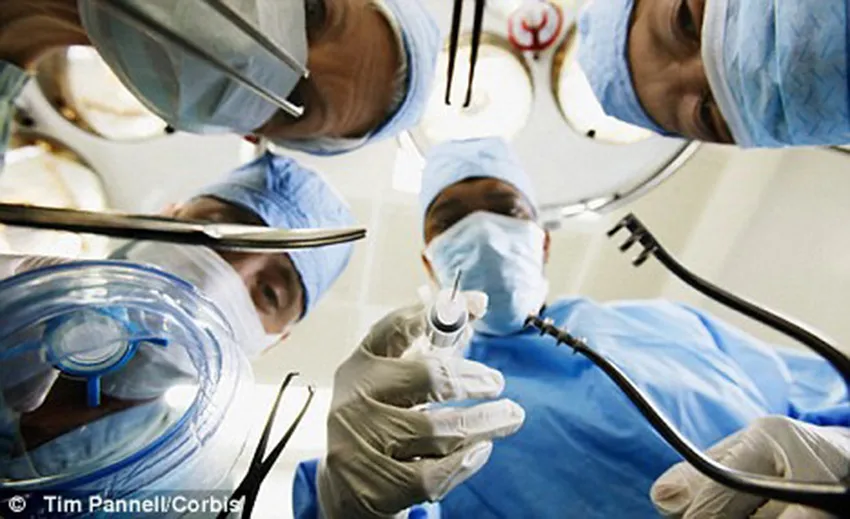 Zasto oklevate da uradite transplantaciju kose?